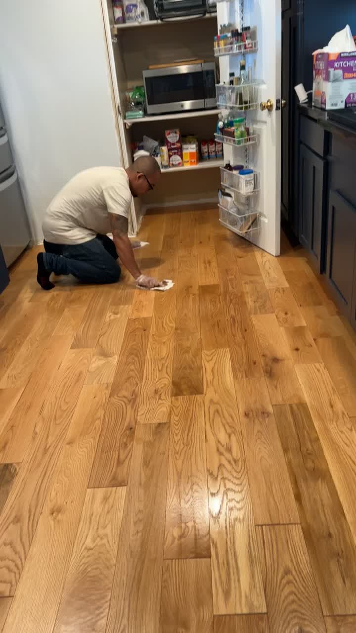 Video of work on the warm wood kitchen floor